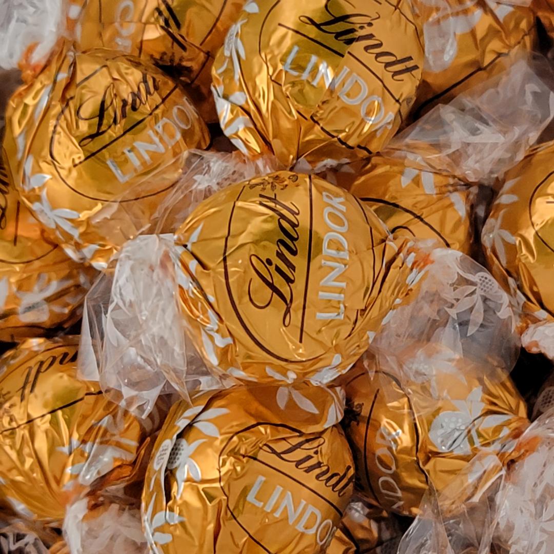 Caramel Milk Chocolate Lindt Truffles